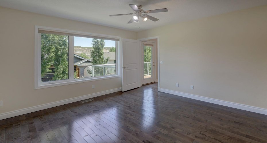 12 Garden Way, Drumheller, Alberta T0J 0Y5, 2 Bedrooms Bedrooms, ,3 BathroomsBathrooms,Residential,For Sale,Garden,A2276935
