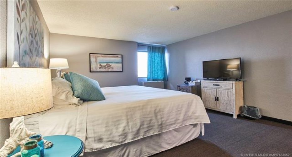 913 19A Avenue, Coaldale, Alberta T1M 1A4, ,Commercial,For Sale,Coaldale Inn,19A,A2277119