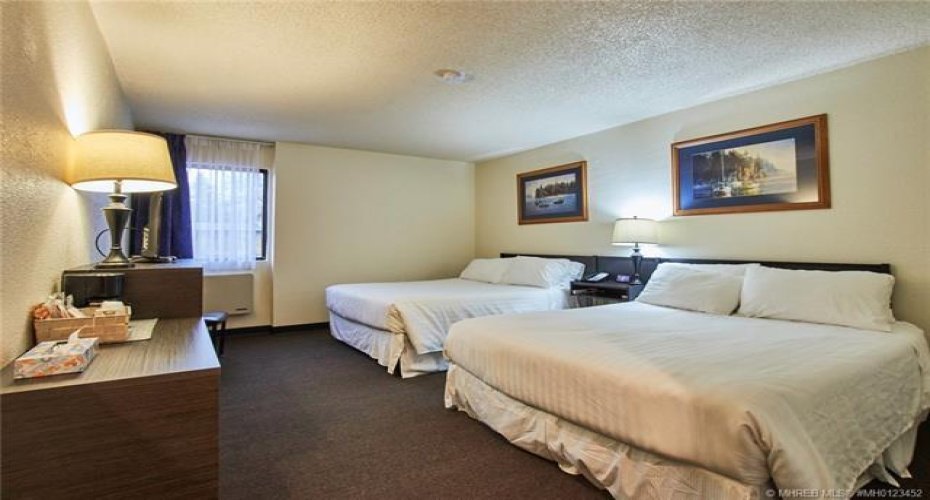 913 19A Avenue, Coaldale, Alberta T1M 1A4, ,Commercial,For Sale,Coaldale Inn,19A,A2277119