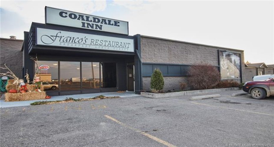 913 19A Avenue, Coaldale, Alberta T1M 1A4, ,Commercial,For Sale,Coaldale Inn,19A,A2277119