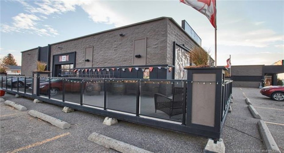 913 19A Avenue, Coaldale, Alberta T1M 1A4, ,Commercial,For Sale,Coaldale Inn,19A,A2277119