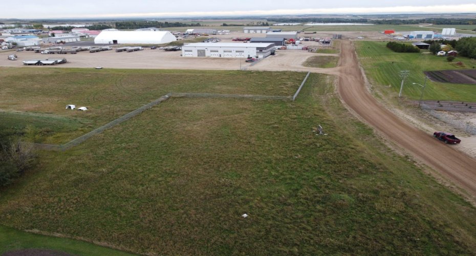 590 7 Avenue, Beaverlodge, Alberta T0H 0C0, ,Land,For Sale,7,A2277193