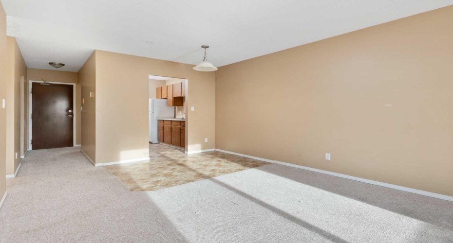5418 52 Street, Camrose, Alberta T4V 4A6, 1 Bedroom Bedrooms, ,1 BathroomBathrooms,Residential,For Sale,52,A2189293