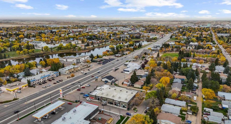 5703 48 Avenue, Camrose, Alberta T4V0J9, ,Commercial,For Lease,48,A2113588