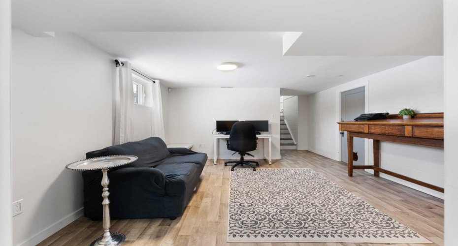 Flex Room in the basement, great for a waiting area, client meetings or break room