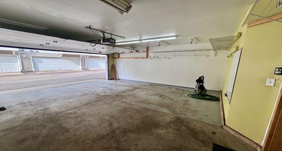 205 Mckenzie Towne Gate, Calgary, Alberta T2Z 4G2, 2 Bedrooms Bedrooms, ,3 BathroomsBathrooms,Residential,For Sale,Mckenzie Towne,A2276192
