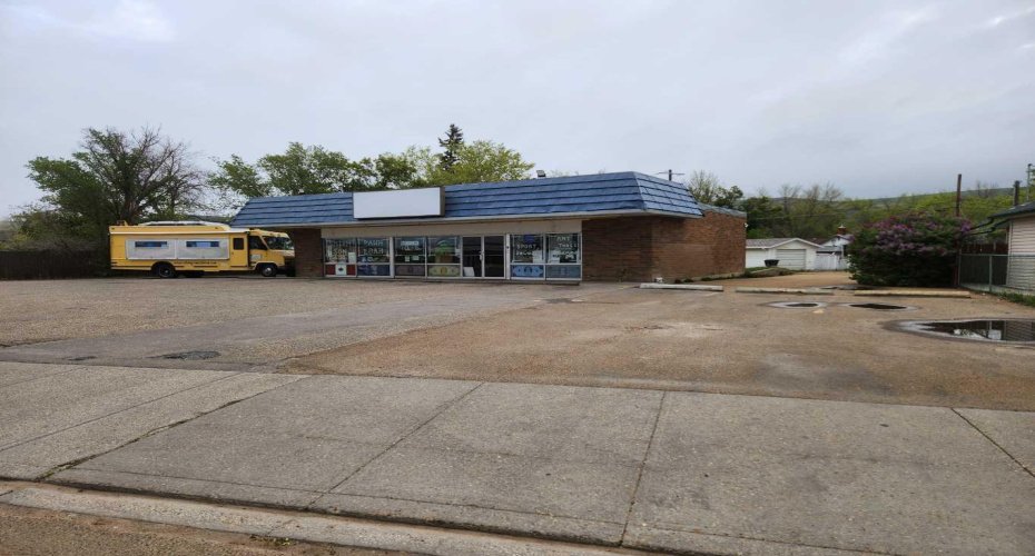 208 Railway Avenue, Drumheller, Alberta T0J 0Y4, ,Commercial,For Sale,Railway,A2277020