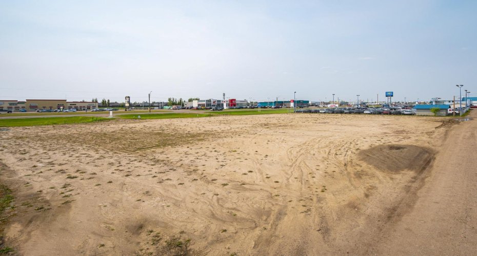 1815 50 Avenue, Lloydminster, Saskatchewan S9V 2H8, ,Land,For Sale,50,A2276028
