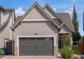 138 Reunion Landing, Airdrie, Alberta T4B 3W4, 4 Bedrooms Bedrooms, ,3 BathroomsBathrooms,Residential,For Sale,Reunion,A2277080