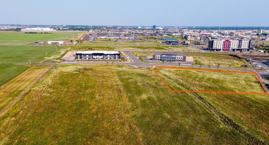 10502 118 Street, Grande Prairie, Alberta T8V 8B5, ,Land,For Sale,118,A2277347