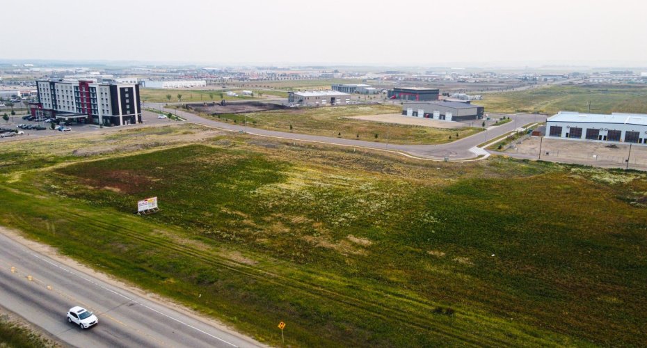 10501 117 Street, Grande Prairie, Alberta T8V 8B5, ,Land,For Sale,117,A2277390