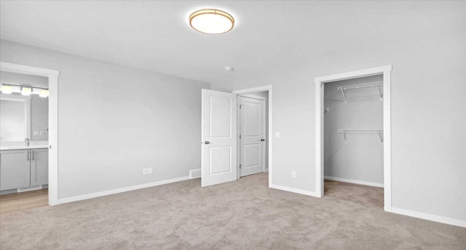 74 Wedderburn Drive, Okotoks, Alberta T1S5X2, 3 Bedrooms Bedrooms, ,3 BathroomsBathrooms,Residential,For Sale,Wedderburn,A2277430