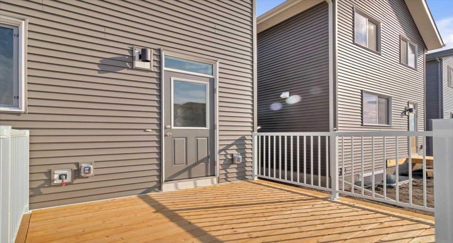 74 Wedderburn Drive, Okotoks, Alberta T1S5X2, 3 Bedrooms Bedrooms, ,3 BathroomsBathrooms,Residential,For Sale,Wedderburn,A2277430