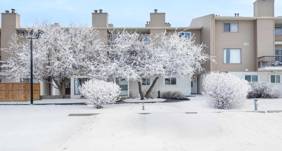 2519 38 Street, Calgary, Alberta T1Y 4W8, 2 Bedrooms Bedrooms, ,1 BathroomBathrooms,Residential,For Sale,38,A2277477