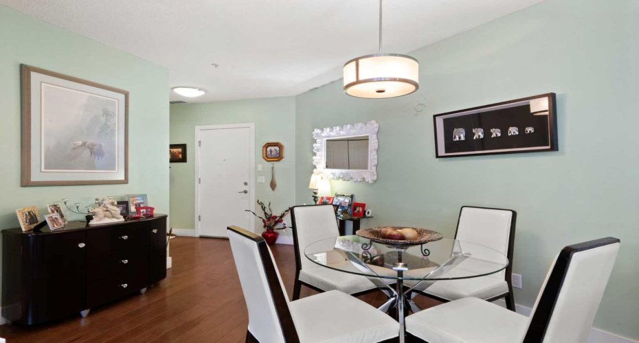 1899 45 Street, Calgary, Alberta T3B 4S3, 2 Bedrooms Bedrooms, ,2 BathroomsBathrooms,Residential,For Sale,45,A2274437