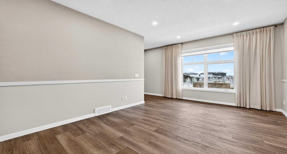 589 Mahogany Road, Calgary, Alberta T3M 3Y3, 2 Bedrooms Bedrooms, ,3 BathroomsBathrooms,Residential,For Sale,Mahogany,A2274258