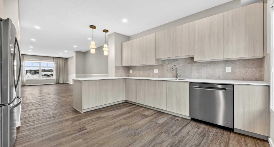 589 Mahogany Road, Calgary, Alberta T3M 3Y3, 2 Bedrooms Bedrooms, ,3 BathroomsBathrooms,Residential,For Sale,Mahogany,A2274258