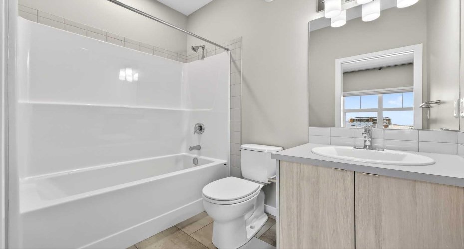 589 Mahogany Road, Calgary, Alberta T3M 3Y3, 2 Bedrooms Bedrooms, ,3 BathroomsBathrooms,Residential,For Sale,Mahogany,A2274258