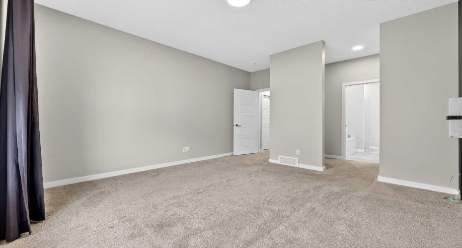 589 Mahogany Road, Calgary, Alberta T3M 3Y3, 2 Bedrooms Bedrooms, ,3 BathroomsBathrooms,Residential,For Sale,Mahogany,A2274258