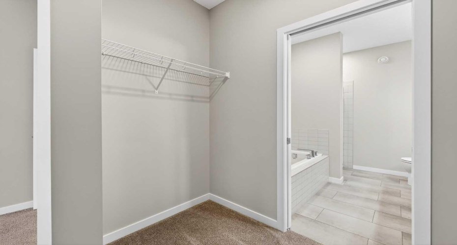 589 Mahogany Road, Calgary, Alberta T3M 3Y3, 2 Bedrooms Bedrooms, ,3 BathroomsBathrooms,Residential,For Sale,Mahogany,A2274258
