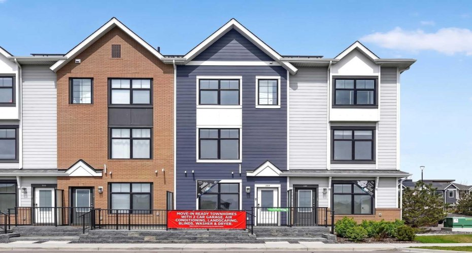 589 Mahogany Road, Calgary, Alberta T3M 3Y3, 2 Bedrooms Bedrooms, ,3 BathroomsBathrooms,Residential,For Sale,Mahogany,A2274258