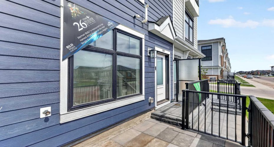589 Mahogany Road, Calgary, Alberta T3M 3Y3, 2 Bedrooms Bedrooms, ,3 BathroomsBathrooms,Residential,For Sale,Mahogany,A2274258