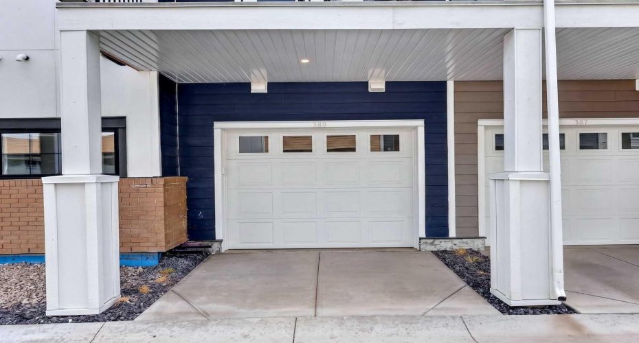 589 Mahogany Road, Calgary, Alberta T3M 3Y3, 2 Bedrooms Bedrooms, ,3 BathroomsBathrooms,Residential,For Sale,Mahogany,A2274258