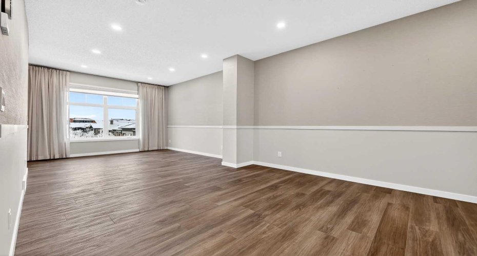 589 Mahogany Road, Calgary, Alberta T3M 3Y3, 2 Bedrooms Bedrooms, ,3 BathroomsBathrooms,Residential,For Sale,Mahogany,A2274258