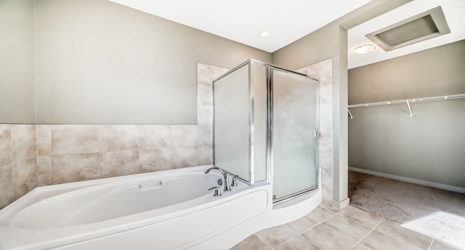 12 Cougar Ridge Landing, Calgary, Alberta T3H 0X8, 3 Bedrooms Bedrooms, ,4 BathroomsBathrooms,Residential,For Sale,Cougar Ridge,A2277045