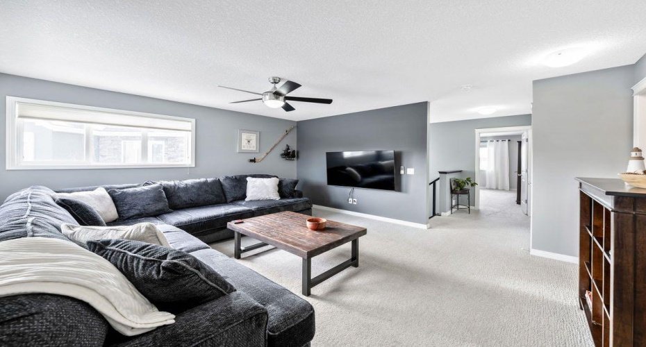 6 Ranchers Bay, Okotoks, Alberta t1s0p2, 5 Bedrooms Bedrooms, ,4 BathroomsBathrooms,Residential,For Sale,Ranchers,A2277306