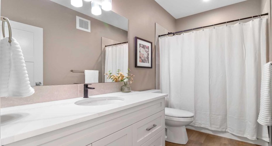 4930 Beardsley Avenue, Lacombe, Alberta T4L0G4, 2 Bedrooms Bedrooms, ,2 BathroomsBathrooms,Residential,For Sale,Beardsley,A2277431