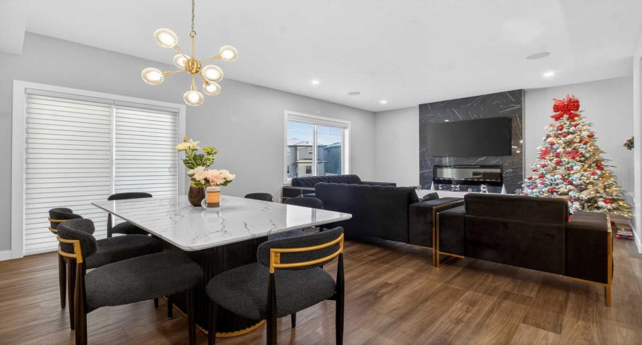 66 Belmont Manor, Calgary, Alberta T2X 5E4, 6 Bedrooms Bedrooms, ,4 BathroomsBathrooms,Residential,For Sale,Belmont,A2277469