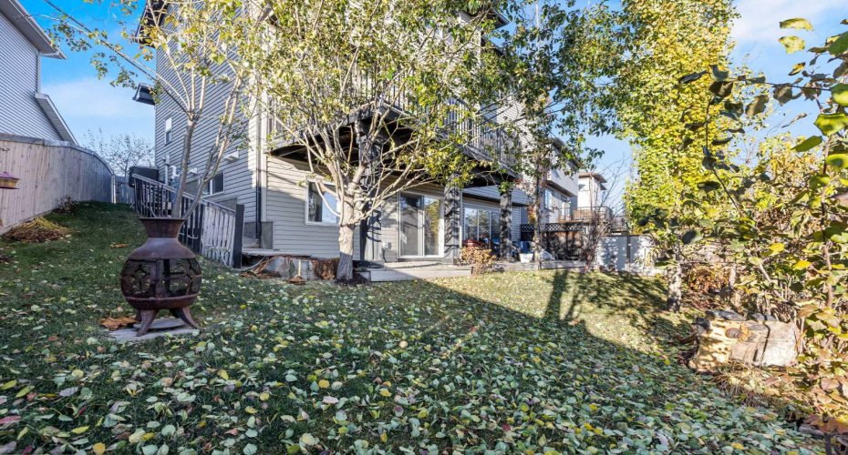 521 Westmount Close, Okotoks, Alberta T1S 0B7, 4 Bedrooms Bedrooms, ,4 BathroomsBathrooms,Residential,For Sale,Westmount,A2277474