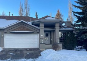 4 Christie Gardens, Calgary, Alberta T3H 3B5, 3 Bedrooms Bedrooms, ,3 BathroomsBathrooms,Residential,For Sale,Christie,A2277543 4 Christie Gardens, Calgary, Alberta T3H 3B5, 3 Bedrooms Bedrooms, ,3 BathroomsBathrooms,Residential,For Sale,Christie,A2277543