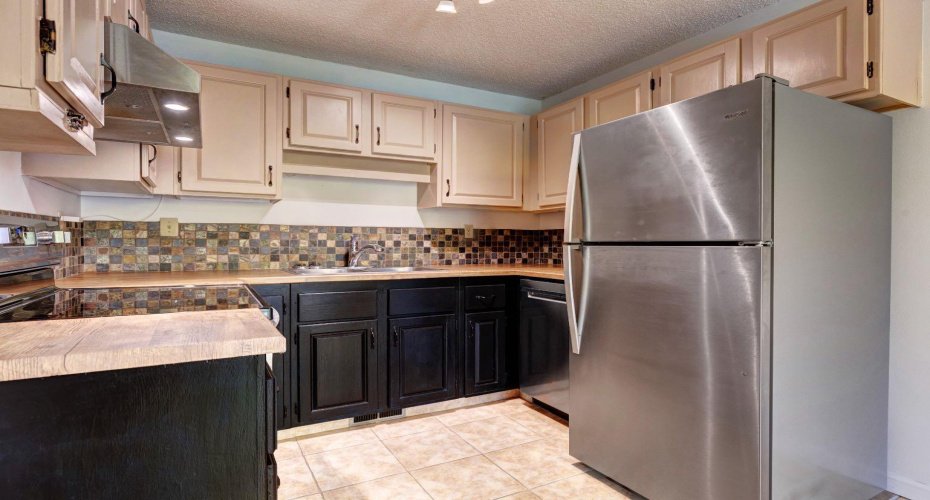 200 Three Sisters Drive, Canmore, Alberta T1W 2M1, 3 Bedrooms Bedrooms, ,2 BathroomsBathrooms,Residential,For Sale,Three Sisters,A2277571
