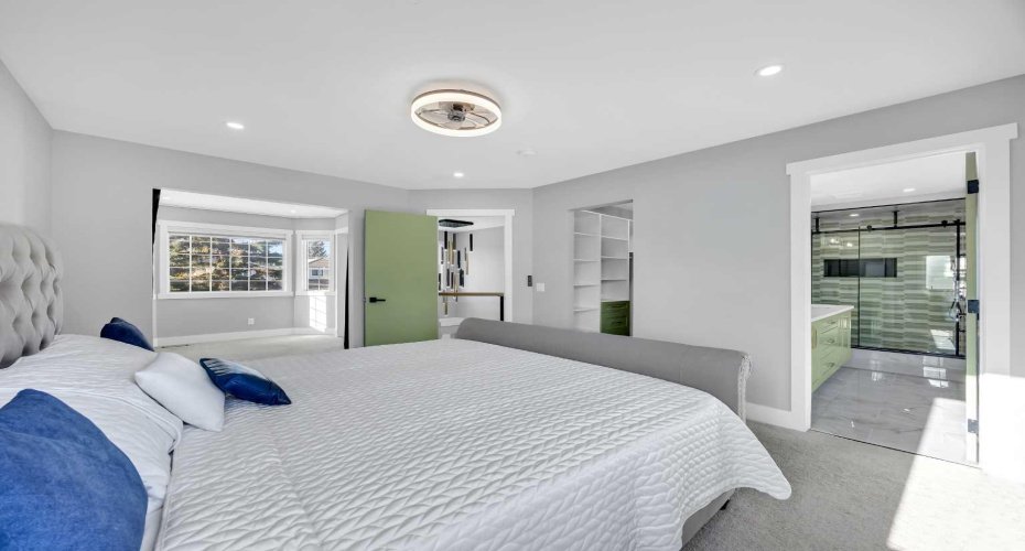 122 Hawkstone Drive, Calgary, Alberta T3G 3L7, 6 Bedrooms Bedrooms, ,5 BathroomsBathrooms,Residential,For Sale,Hawkstone,A2277605