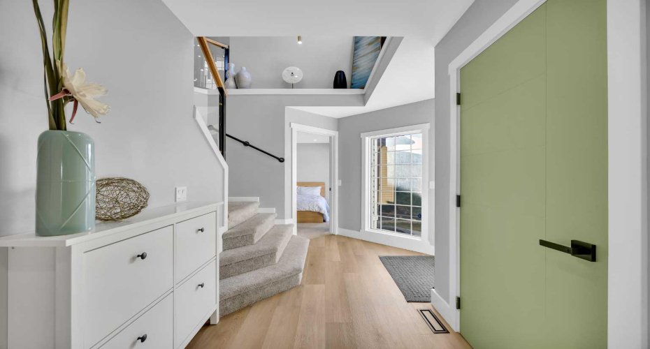 122 Hawkstone Drive, Calgary, Alberta T3G 3L7, 6 Bedrooms Bedrooms, ,5 BathroomsBathrooms,Residential,For Sale,Hawkstone,A2277605