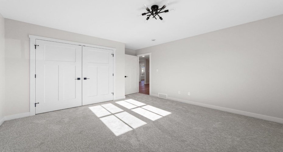 4907 53 Street, Camrose, Alberta T4V 1Z1, 6 Bedrooms Bedrooms, ,4 BathroomsBathrooms,Residential,For Sale,53,A2277607