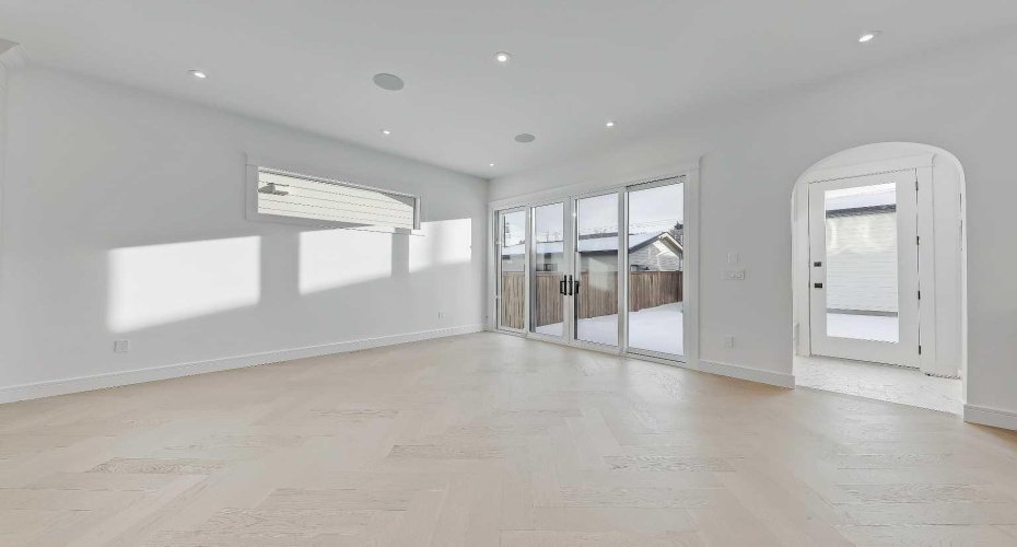 1739 48 Avenue, Calgary, Alberta T2T 2T2, 5 Bedrooms Bedrooms, ,5 BathroomsBathrooms,Residential,For Sale,48,A2277629