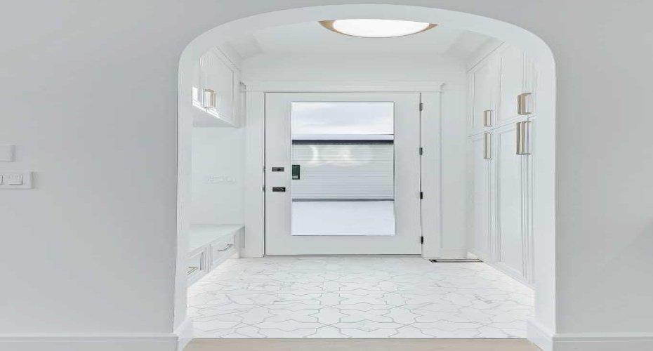 1739 48 Avenue, Calgary, Alberta T2T 2T2, 5 Bedrooms Bedrooms, ,5 BathroomsBathrooms,Residential,For Sale,48,A2277629