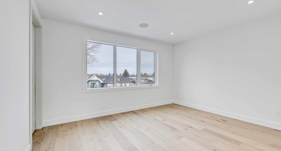 1739 48 Avenue, Calgary, Alberta T2T 2T2, 5 Bedrooms Bedrooms, ,5 BathroomsBathrooms,Residential,For Sale,48,A2277629