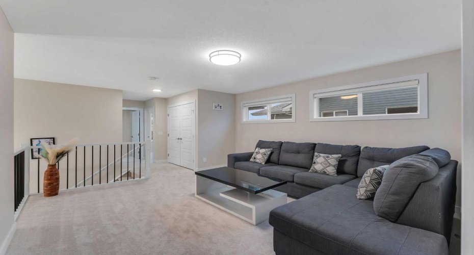 110 Waterford Road, Chestermere, Alberta T1X 2P6, 3 Bedrooms Bedrooms, ,3 BathroomsBathrooms,Residential,For Sale,Waterford,A2277694