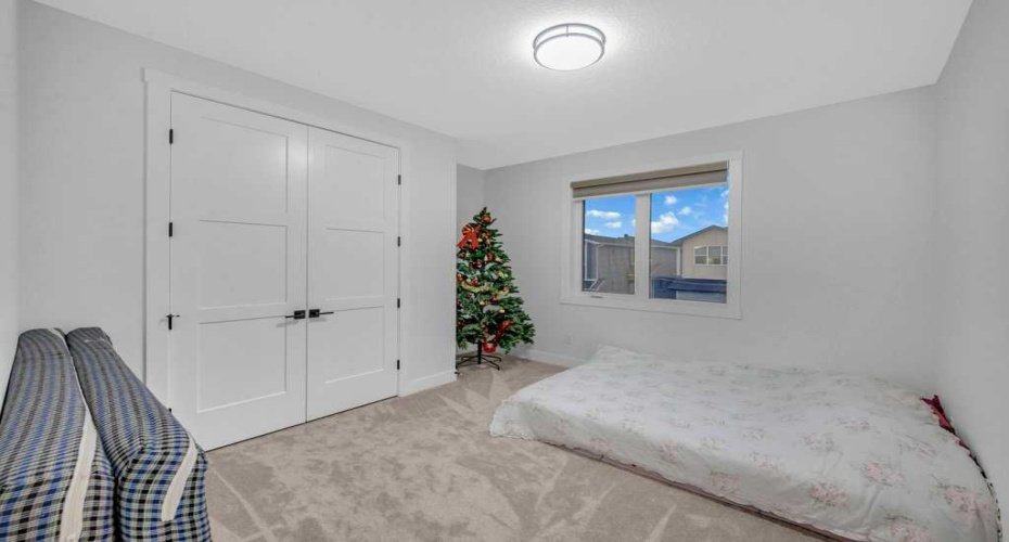 95 Saddlepeace Way, Calgary, Alberta T3J2J5, 8 Bedrooms Bedrooms, ,7 BathroomsBathrooms,Residential,For Sale,Saddlepeace,A2277703