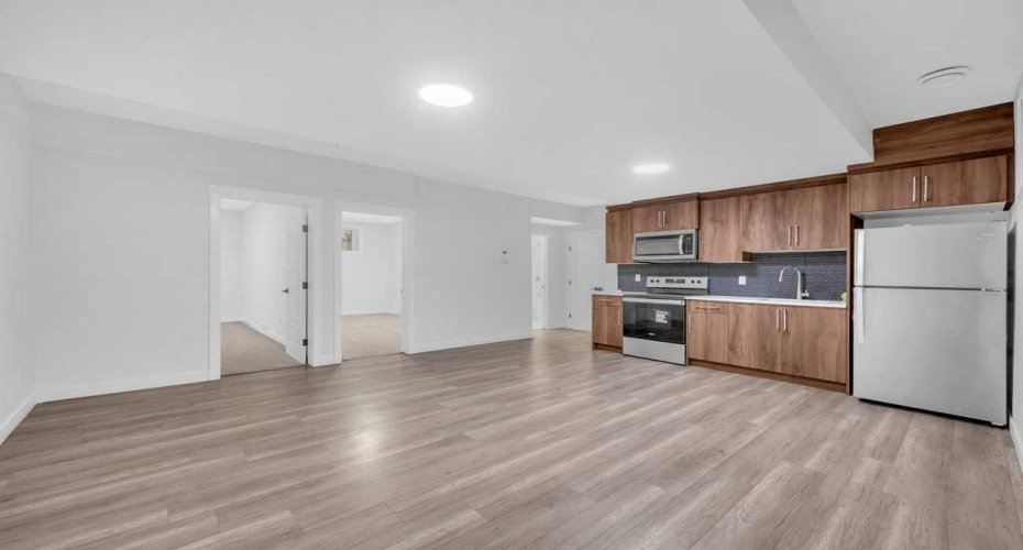 95 Saddlepeace Way, Calgary, Alberta T3J2J5, 8 Bedrooms Bedrooms, ,7 BathroomsBathrooms,Residential,For Sale,Saddlepeace,A2277703