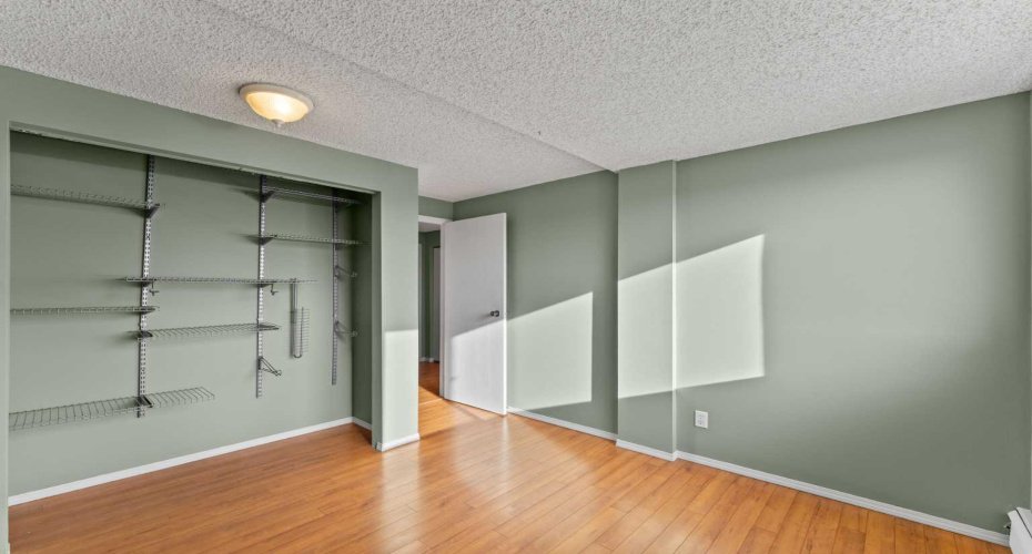 280 Banister Drive, Okotoks, Alberta T1S 1Y5, 2 Bedrooms Bedrooms, ,1 BathroomBathrooms,Residential,For Sale,Banister,A2278025