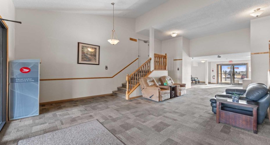 280 Banister Drive, Okotoks, Alberta T1S 1Y5, 2 Bedrooms Bedrooms, ,1 BathroomBathrooms,Residential,For Sale,Banister,A2278025