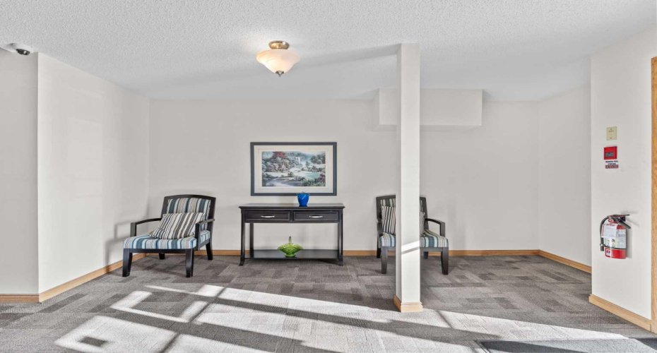 280 Banister Drive, Okotoks, Alberta T1S 1Y5, 2 Bedrooms Bedrooms, ,1 BathroomBathrooms,Residential,For Sale,Banister,A2278025