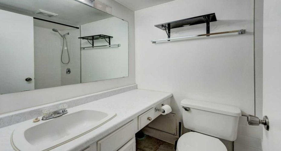 1703 11 Avenue, Calgary, Alberta T3K 1J5, 2 Bedrooms Bedrooms, ,1 BathroomBathrooms,Residential,For Sale,11,A2277159