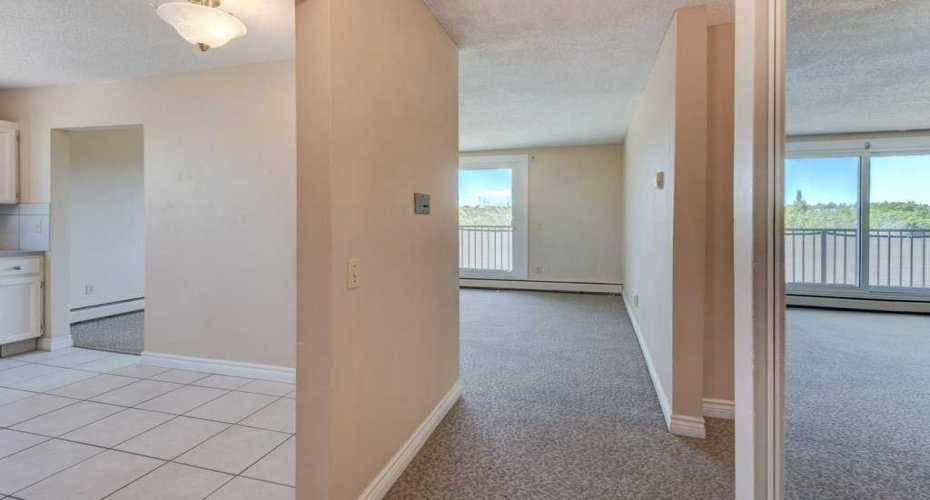 1703 11 Avenue, Calgary, Alberta T3K 1J5, 2 Bedrooms Bedrooms, ,1 BathroomBathrooms,Residential,For Sale,11,A2277159