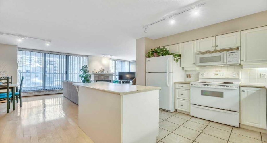 650 10 Street, Calgary, Alberta T2P 5G4, 2 Bedrooms Bedrooms, ,2 BathroomsBathrooms,Residential,For Sale,10,A2277273